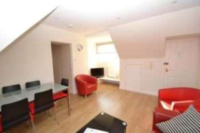  Image of 3 bedroom Flat for sale in Bishops Road St. Ives TR26 at Bishops Road St. Ives St Ives, TR26 2BY