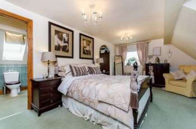  Image of 6 bedroom Detached house for sale in Shop Lane Goulceby Louth LN11 at Shop Lane  Goulceby, LN11 9UW