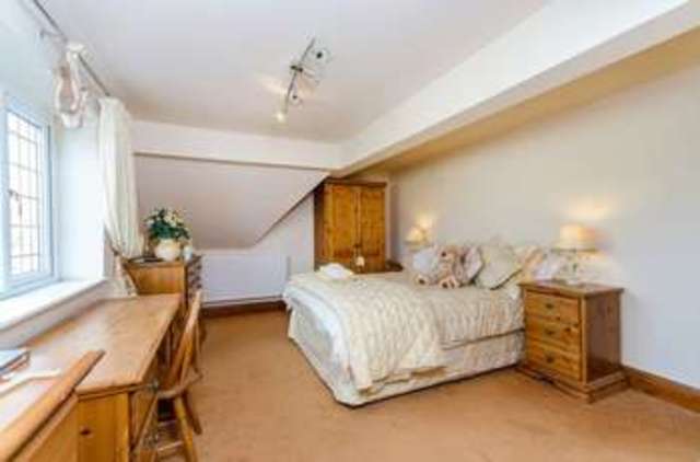  Image of 6 bedroom Detached house for sale in Shop Lane Goulceby Louth LN11 at Shop Lane  Goulceby, LN11 9UW