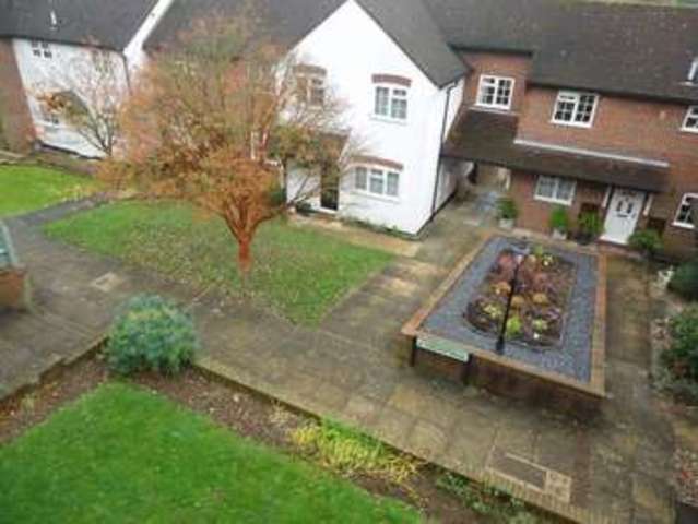  Image of 2 bedroom Property for sale in Chapel Street Hemel Hempstead HP2 at Chapel Street  Hemel Hempstead, HP2 5DJ