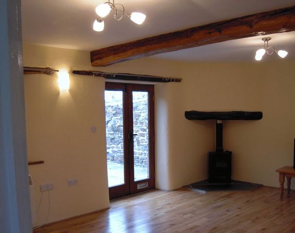  Image of 3 bedroom Semi-Detached house to rent in Chawleigh Chulmleigh EX18 at Handsford Farm  Chawleigh, EX18 7HT