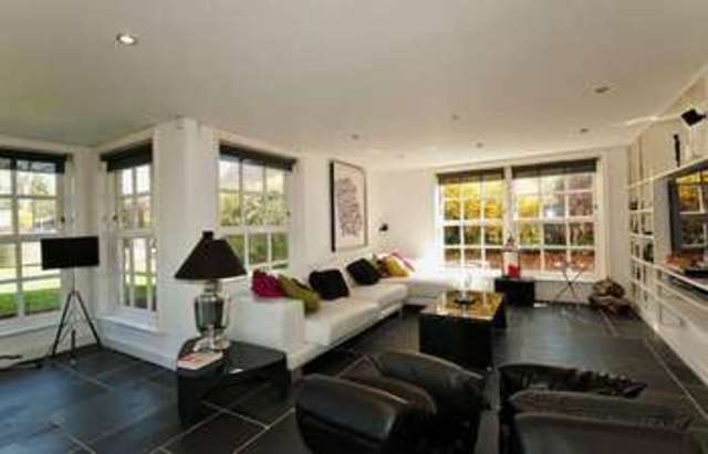  Image of 8 bedroom Detached house for sale in Stowhill Childrey Wantage OX12 at Childrey  Wantage, OX12 9XQ