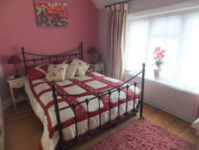  Image of 3 bedroom End of Terrace for sale in Church Street Shoreham Sevenoaks TN14 at church Street  Shoreham, TN14 7SG