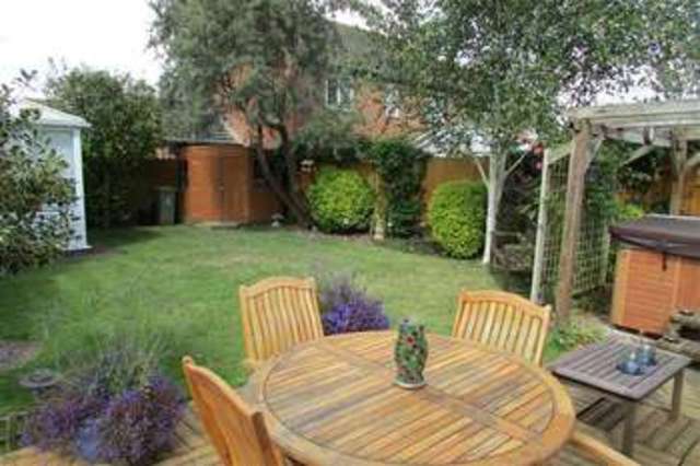  Image of 4 bedroom Detached house for sale in Churchward Close Grove Wantage OX12 at Grove  Wantage, OX12 0QZ