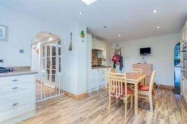 Image of 4 bedroom Detached house for sale in Corfe Avenue Warndon Worcester WR4 at Worcester Worcestershire Warndon, WR4 0EB