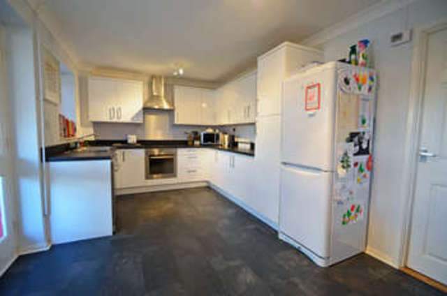  Image of 3 bedroom Property for sale in Cornwallis Road Rugby CV22 at Cornwallis Road  Rugby, CV22 7SL