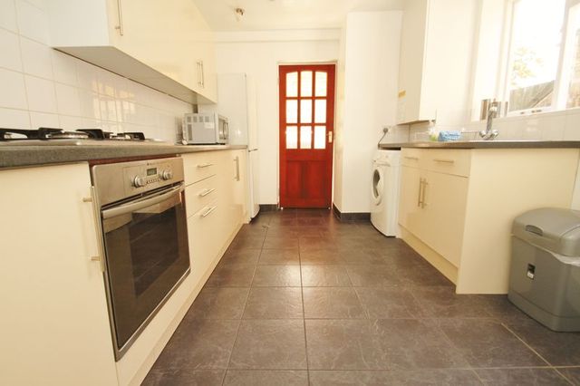  Image of 4 bedroom Terraced house to rent in Corporation Road Bournemouth BH1 at Corporation Road  BOURNEMOUTH, BH1 4SJ