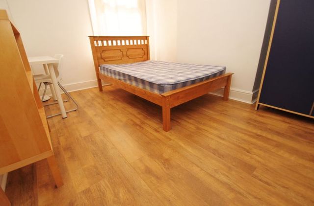  Image of 4 bedroom Terraced house to rent in Corporation Road Bournemouth BH1 at Corporation Road  BOURNEMOUTH, BH1 4SJ