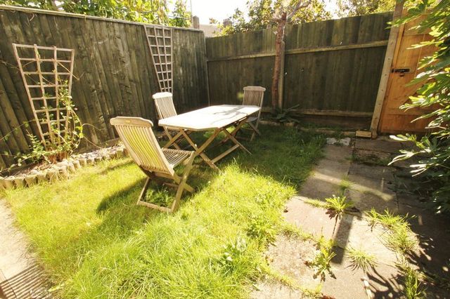  Image of 4 bedroom Terraced house to rent in Corporation Road Bournemouth BH1 at Corporation Road  BOURNEMOUTH, BH1 4SJ
