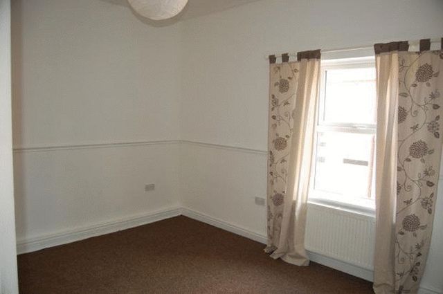  Image of 2 bedroom Terraced house to rent in Corporation Street Chorley PR6 at Corporation Street  Chorley, PR6 0DP