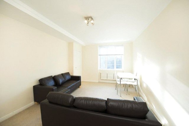  Image of 4 bedroom Flat to rent in Finchley Road London NW3 at Finchley Road London Swiss Cottage, NW3 7TS
