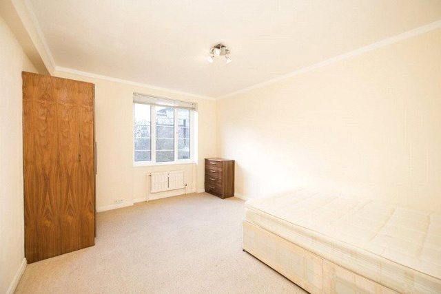  Image of 4 bedroom Flat to rent in Finchley Road London NW3 at Finchley Road London Swiss Cottage, NW3 7TS