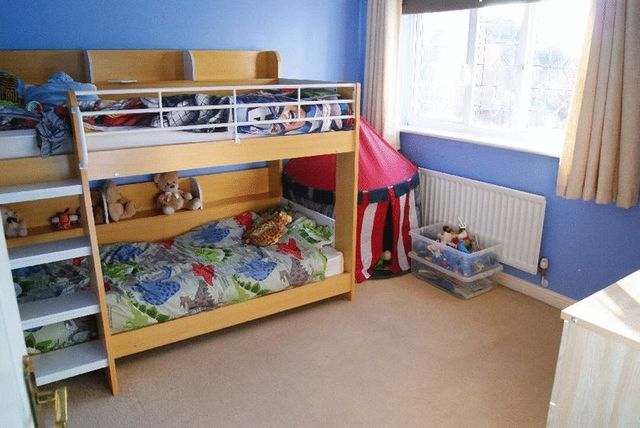 Image of 3 bedroom Detached house for sale in Heritage Gardens Fareham PO16 at Heritage Gardens Portchester Fareham, PO16 9BZ