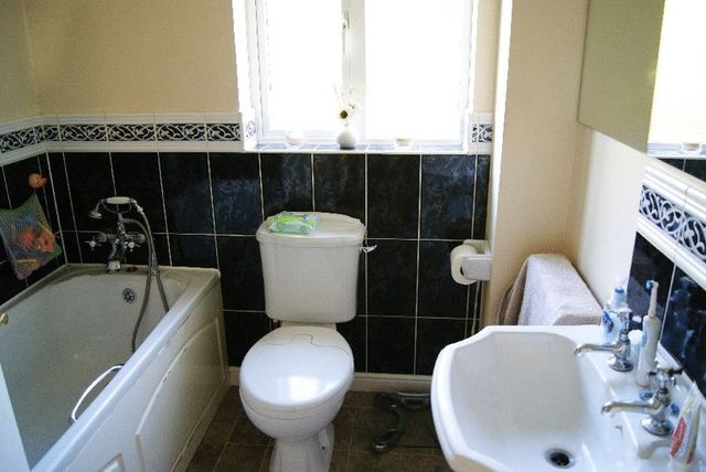  Image of 3 bedroom Detached house for sale in Heritage Gardens Fareham PO16 at Heritage Gardens Portchester Fareham, PO16 9BZ