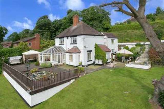  Image of 4 bedroom Detached house for sale in Hermitage Heights Bridgnorth WV15 at Hermitage Heights  Bridgnorth, WV15 5EN