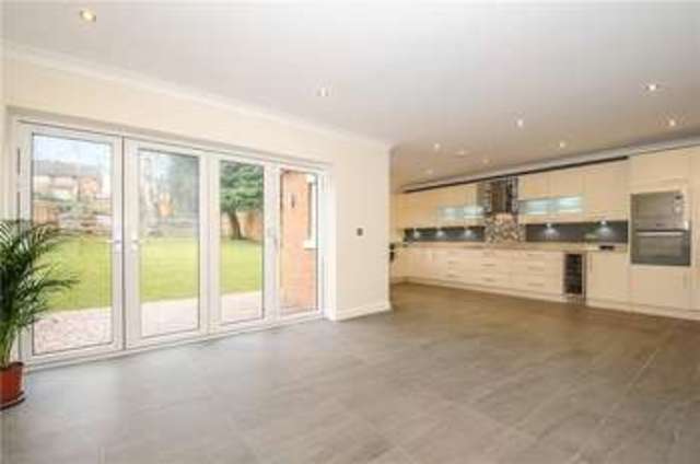  Image of 4 bedroom Detached house for sale in Hermitage Road Woking GU21 at St.Johns Woking Knaphill, GU21 8XH