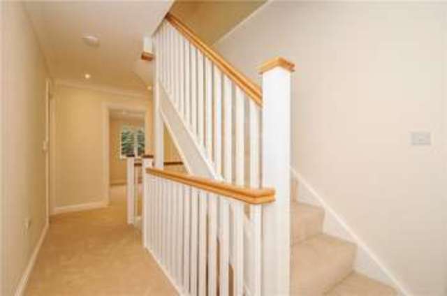  Image of 4 bedroom Detached house for sale in Hermitage Road Woking GU21 at St.Johns Woking Knaphill, GU21 8XH