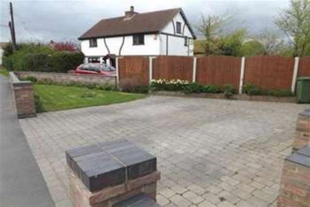  Image of 3 bedroom Detached house to rent in King Edward Street Belton Doncaster DN9 at Doncaster, DN9 1QN