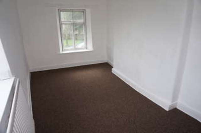  Image of 4 bedroom Cottage for sale in Main Street Milnthorpe LA7 at Milnthorpe Cumbria, LA7 7PP