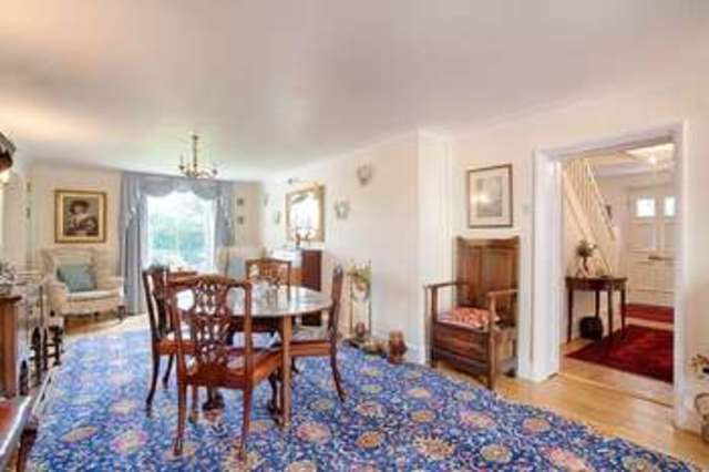  Image of 6 bedroom Detached house for sale in Low Road Keswick Norwich NR4 at Keswick Norwich Norfolk, NR4 6TZ