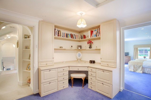  Image of 6 bedroom Detached house for sale in Low Road Keswick Norwich NR4 at Keswick Norwich Norfolk, NR4 6TZ