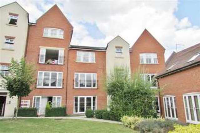 Image of 2 bedroom Flat to rent in Mill Street Wantage OX12 at Wantage, OX12 9NZ