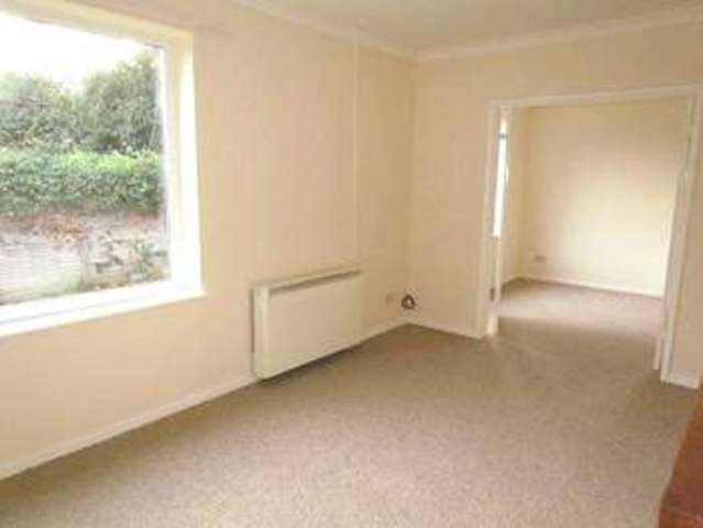  Image of 4 bedroom Semi-Detached house for sale in Playhatch Road Sonning Eye Reading RG4 at Sonning Eye Reading, RG4 6TX