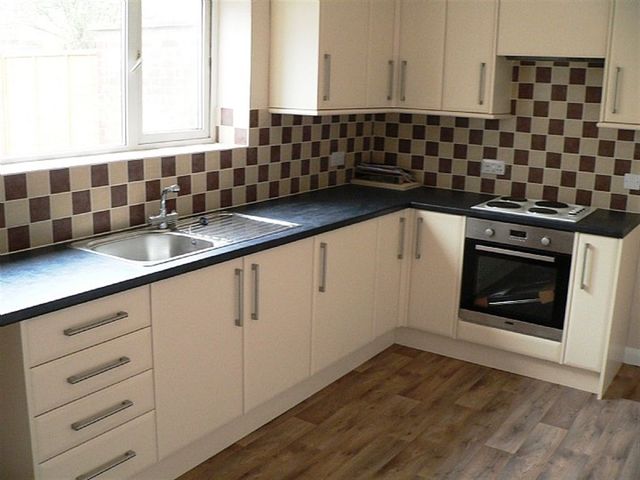  Image of 3 bedroom Semi-Detached house to rent in London Road Sleaford NG34 at Sleaford Lincolnshire Sleaford, NG34 8NX