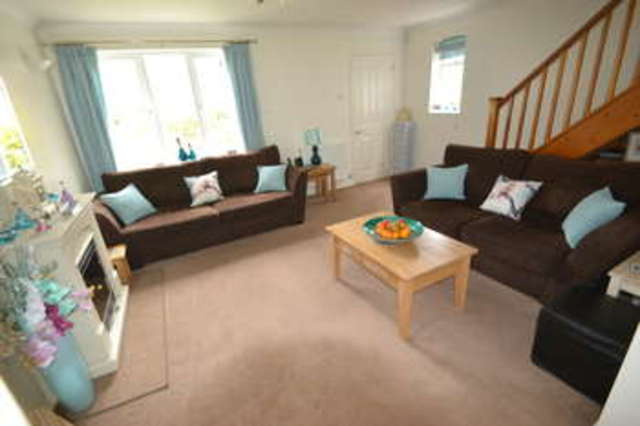 Image of 4 bedroom Detached house for sale in Mathams Drive Thorley Bishop