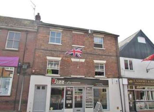  Image of 2 bedroom Apartment to rent in Mill Street Wantage OX12 at Wantage, OX12 9AB
