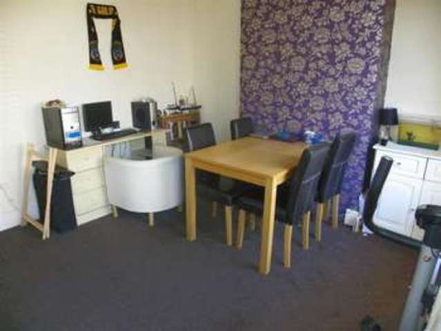  Image of 3 bedroom Property for sale in Montague Road Hucknall Nottingham NG15 at Montague Road Nottingham Nottingham, NG15 7DU