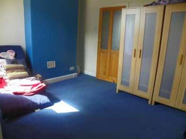  Image of 3 bedroom Property for sale in Montague Road Hucknall Nottingham NG15 at Montague Road Nottingham Nottingham, NG15 7DU