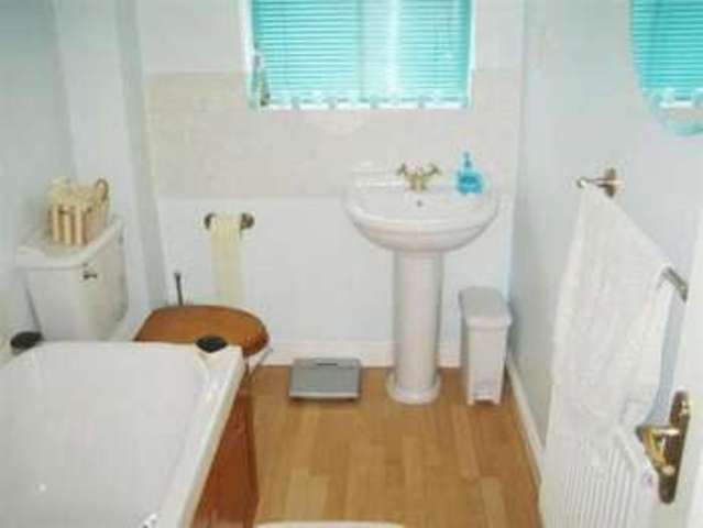  Image of 4 bedroom Semi-Detached house to rent in Montague Road Smethwick B66 at Montague Road  Smethwick, B66 4PJ