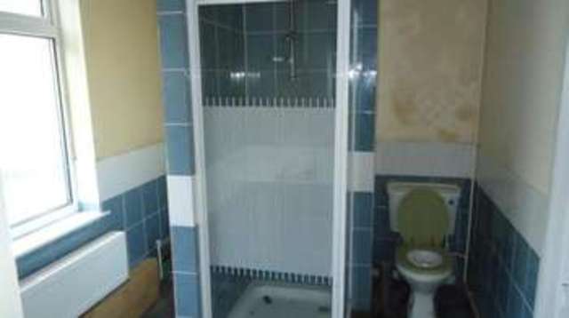  Image of 5 bedroom End of Terrace for sale in Montague Street Rushden NN10 at Rushden Northamptonshire Rushden, NN10 9TS