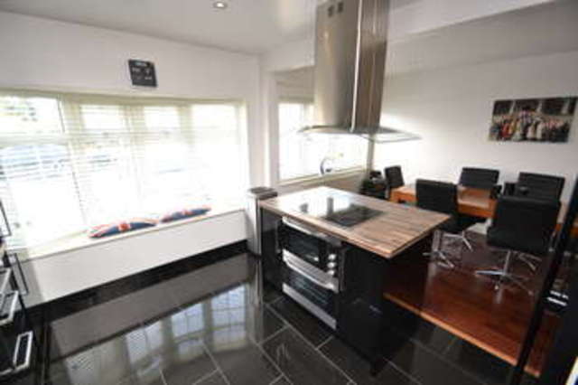  Image of 3 bedroom Semi-Detached house for sale in Plaw Hatch Close Bishop
