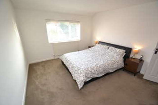  Image of 3 bedroom Semi-Detached house for sale in Plaw Hatch Close Bishop
