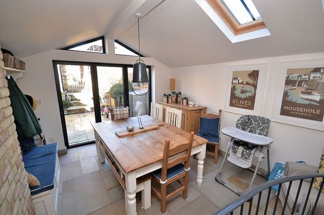  Image of 3 bedroom Semi-Detached house for sale in Eggington Leighton Buzzard LU7 at Eggington, LU7 9PQ
