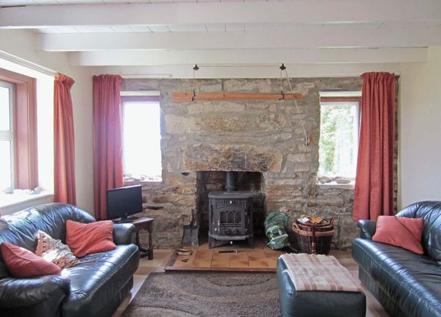  Image of 3 bedroom Cottage for sale in Glasnakille Glasnakille Elgol Isle of Skye IV49 at Elgol Isle Of Skye, IV49 9BQ