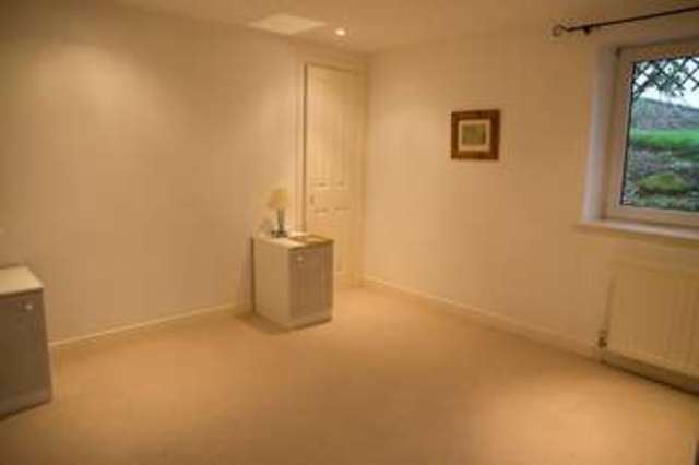  Image of 2 bedroom Cottage to rent in Burrow Burrow Carnforth LA6 at Burrow Nr Kirkby Lonsdale Lancashire, LA6 2RJ