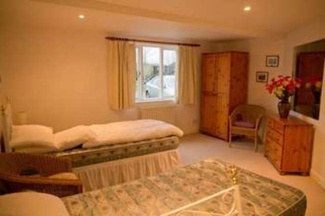  Image of 2 bedroom Cottage to rent in Burrow Burrow Carnforth LA6 at Burrow Nr Kirkby Lonsdale Lancashire, LA6 2RJ