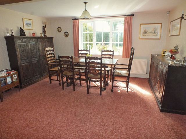  Image of 4 bedroom Cottage for sale in Low Hameringham Horncastle LN9 at Low Hameringham, LN9 6PG