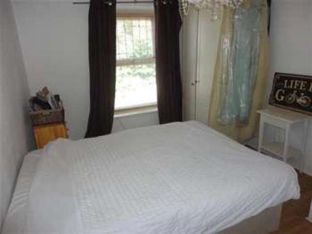  Image of 4 bedroom Cottage for sale in Newport Road Magor Caldicot NP26 at Magor, NP26 3HU