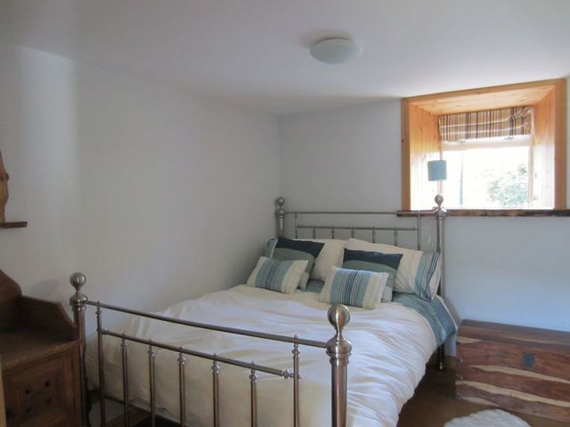  Image of 2 bedroom Cottage for sale in Eynort Eynort Carbost Isle of Skye IV47 at Eynort Carbost Isle Of Skye, IV47 8SG