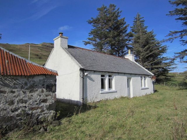  Image of 2 bedroom Cottage for sale in Eynort Eynort Carbost Isle of Skye IV47 at Eynort Carbost Isle Of Skye, IV47 8SG