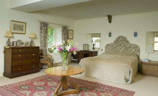  Image of 8 bedroom Detached house to rent in Welham Welham Castle Cary BA7 at Welham Castle Cary, BA7 7NE