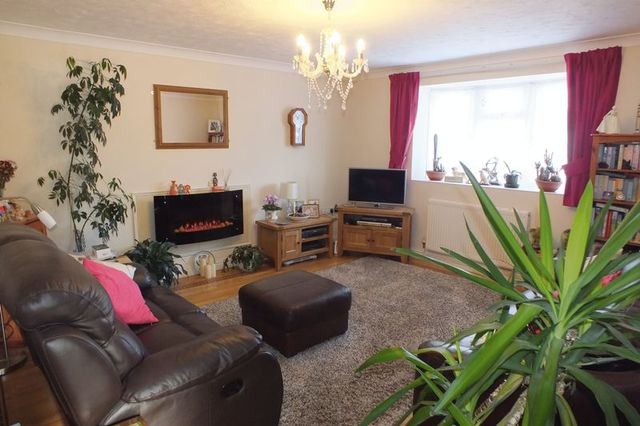  Image of 3 bedroom Detached house for sale in Stags Wood Drive Halwill Junction Beaworthy EX21 at Stags Wood Drive Halwill Junction Beaworthy, EX21 5TZ