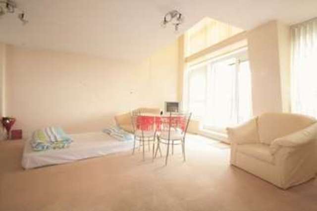  Image of 2 bedroom Flat for sale in Warstone Lane Hockley Birmingham B18 at Warstone Lane  Birmingham, B18 6HU
