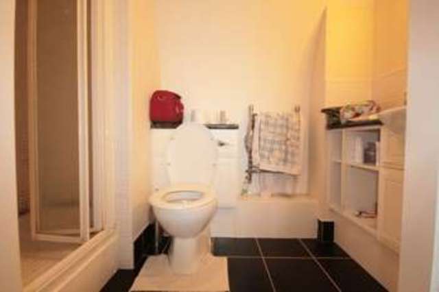  Image of 2 bedroom Flat for sale in Warstone Lane Hockley Birmingham B18 at Warstone Lane  Birmingham, B18 6HU