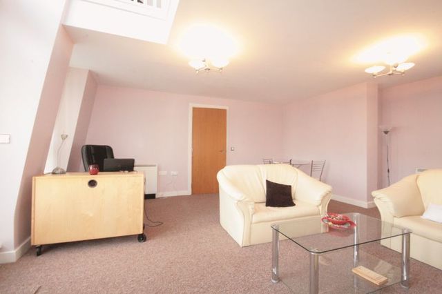  Image of 2 bedroom Flat for sale in Warstone Lane Hockley Birmingham B18 at Warstone Lane  Birmingham, B18 6HU