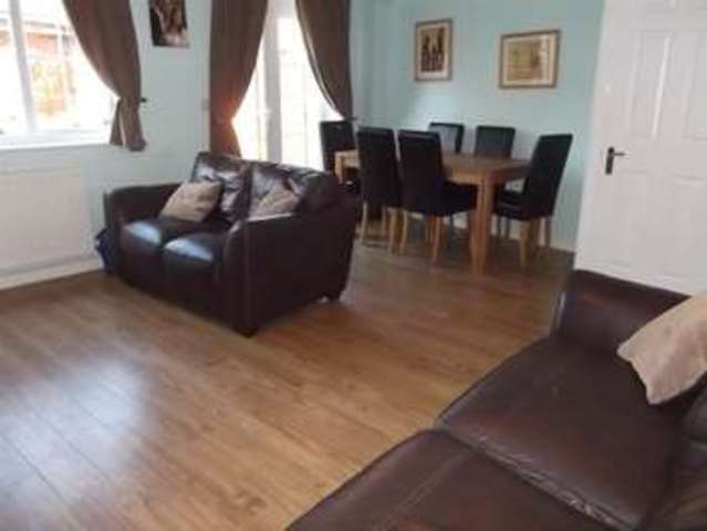  Image of 4 bedroom Town House to rent in The Squires Pease Pottage Crawley RH11 at The Squires Pease Pottage Crawley, RH11 9BU